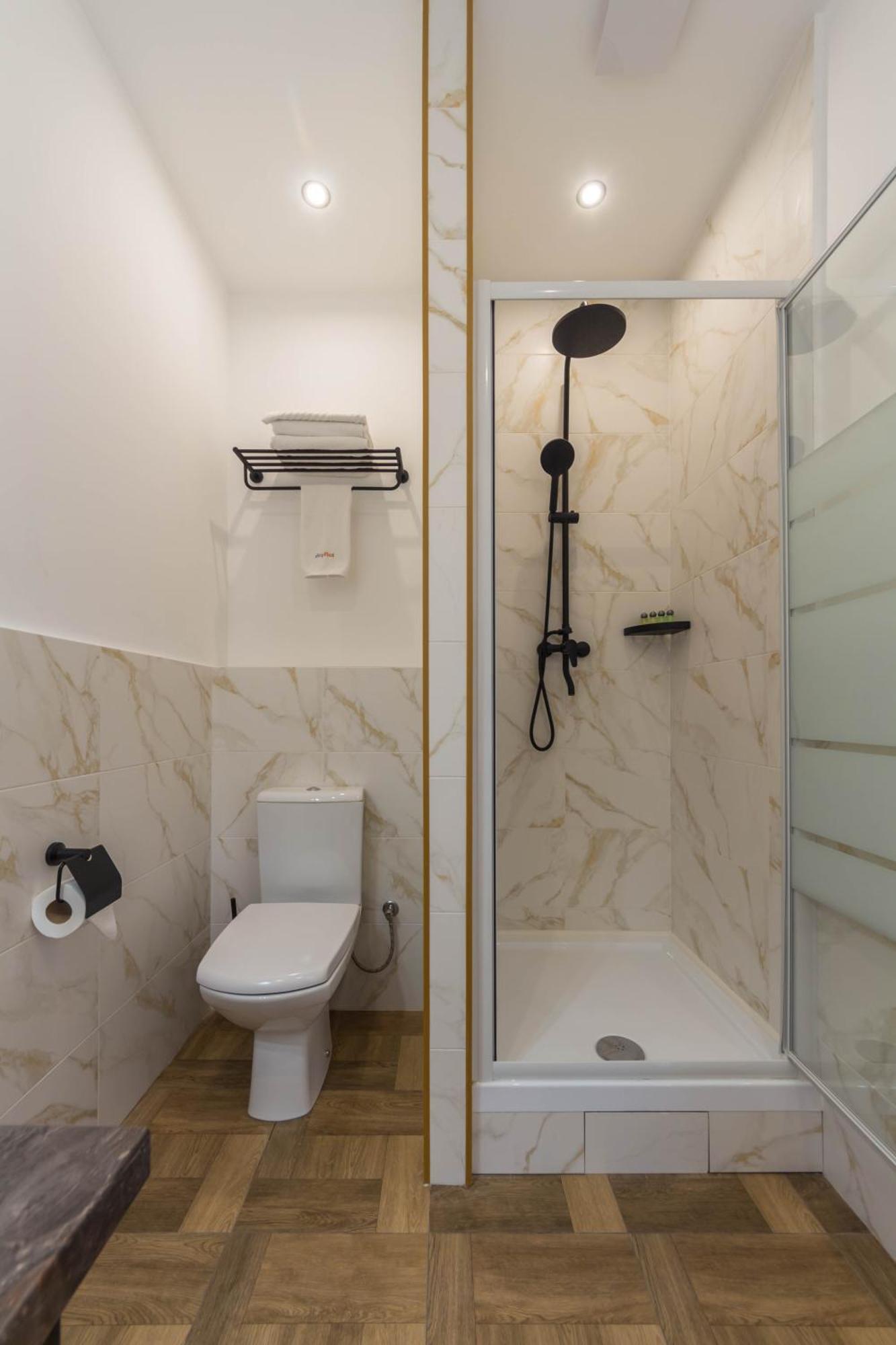 Design Apartments With Panoramic View Kiev Bagian luar foto